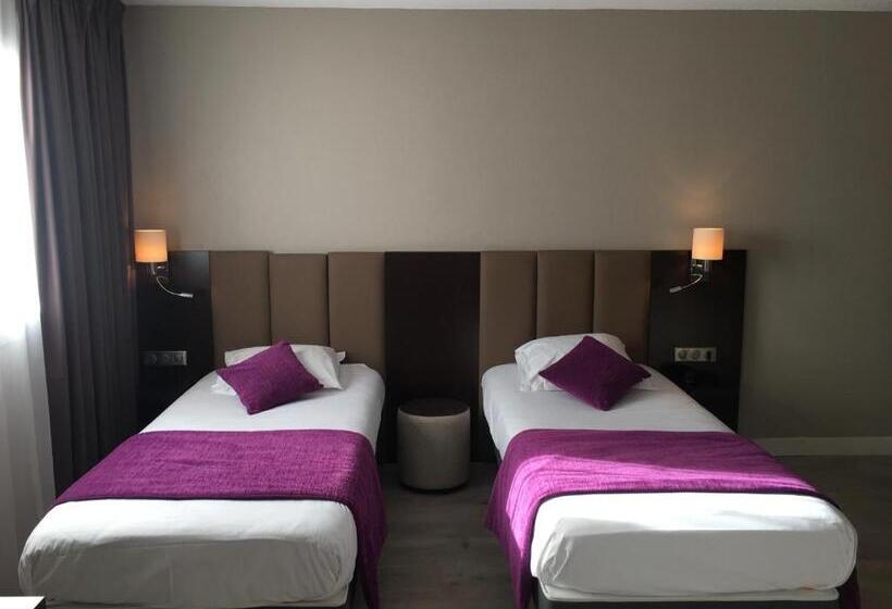 Номер Executive Вид на Бассейн, Best Western Terre De Provence