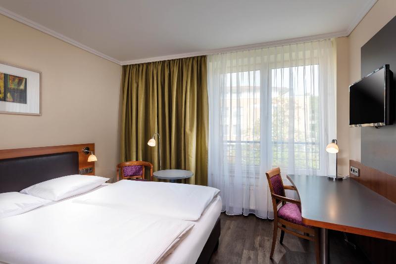 اتاق پرمیوم, Regent Porto Montenegro & Residences