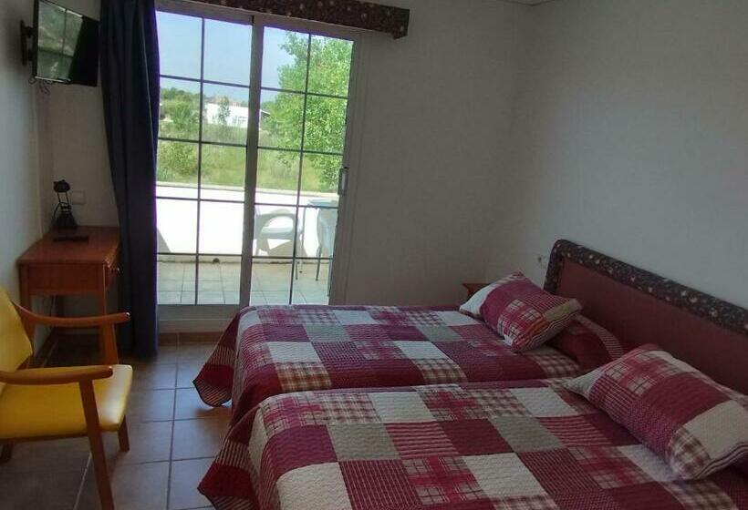 اتاق استاندارد, Hostal Restaurant Paca