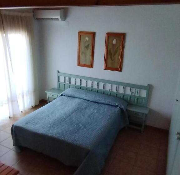 سوییت خانوادگی, Hostal Restaurant Paca