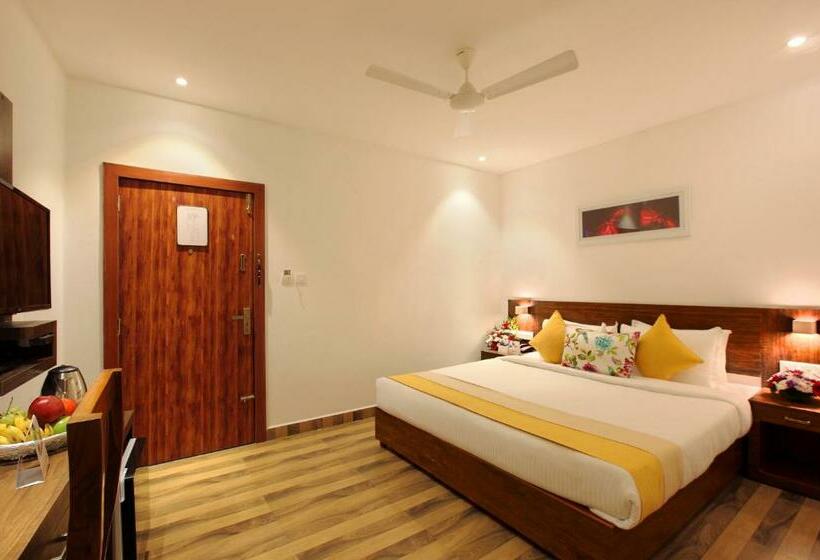 Номер Deluxe, Park Residency Koothattukulam