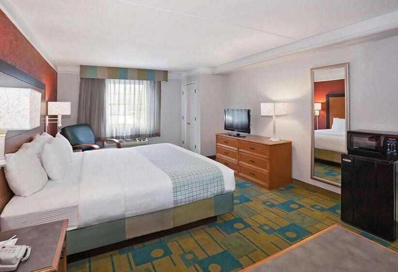 Quarto Deluxe Cama King, Norwood Inn & Suites Merrillville