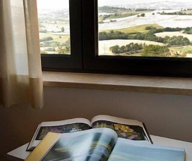 Номер Стандарт, Agriturismo Il Falco