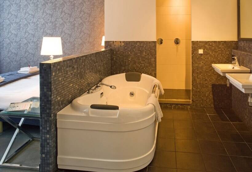سوییت جونیور, Grand Hotel Alkmaar