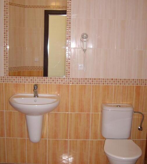 Номер Стандарт Трехместный, Parkhotel Terezín