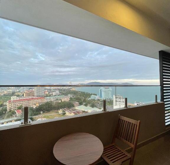 آپارتمان 1 خوابه با چشم‌انداز دریا, Flc Sea Tower Quy Nhơn   Vip House
