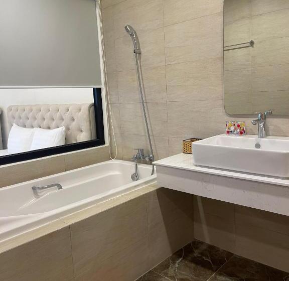 استودیوی استاندارد با چشم‌انداز دریا, Flc Sea Tower Quy Nhơn   Vip House