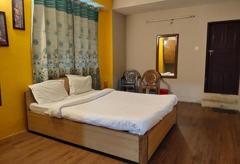 Номер Стандарт, Mayal Retreat