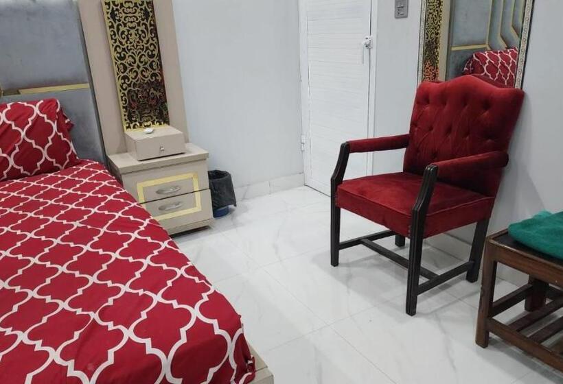 اتاق لوکس یک تخته, Karachi Palace Guest House