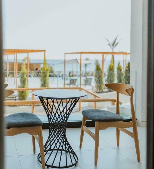 اتاق استاندارد با تخت بزرگ, Abonora Drymades