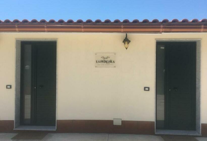 اتاق استاندارد, B&b “la Pergola”
