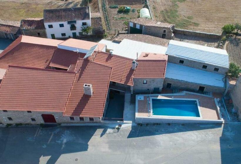 Номер Стандарт, Casa Mirandês Rural