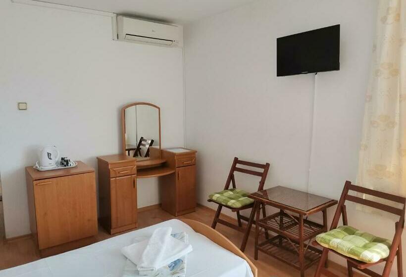 Номер Стандарт, Guest Rooms Melsambria