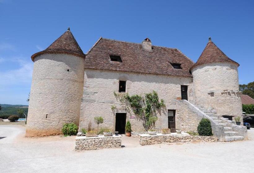 سوییت لوکس, Hôtel Les Vieilles Tours Rocamadour