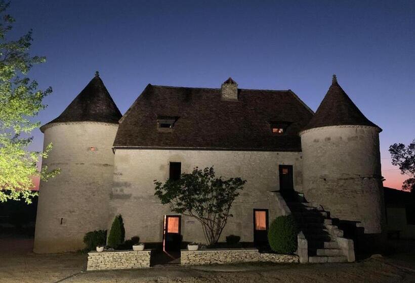 سوییت لوکس, Hôtel Les Vieilles Tours Rocamadour