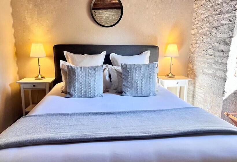 سوییت لوکس, Hôtel Les Vieilles Tours Rocamadour
