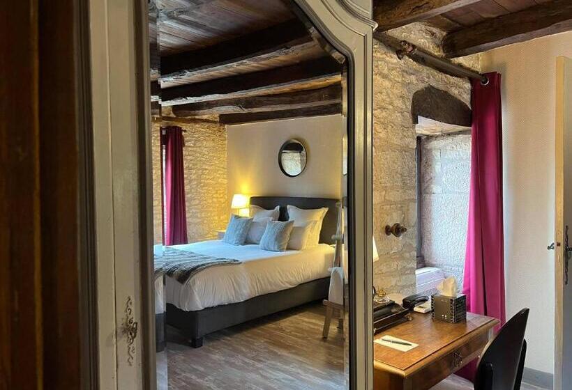 سوییت لوکس, Hôtel Les Vieilles Tours Rocamadour