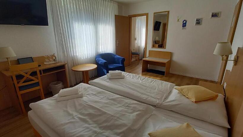 Quarto Familiar, Kräuterhotel & Restaurant Heidejäger