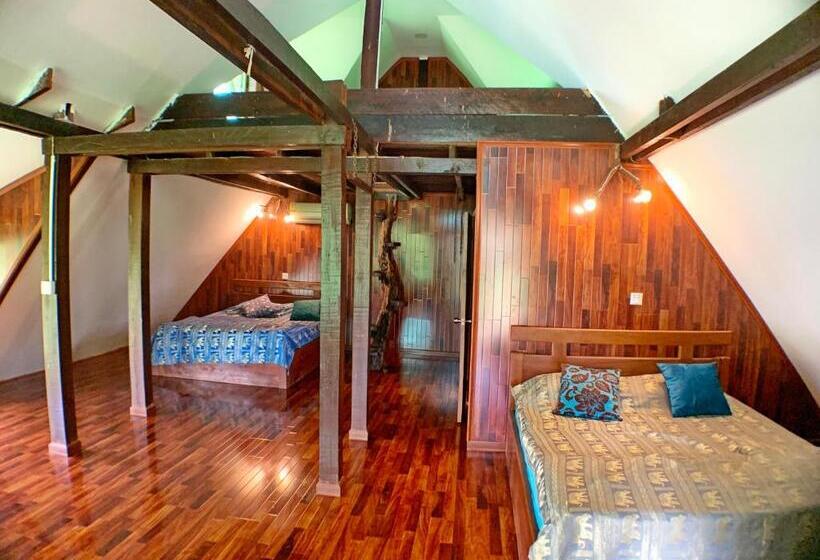 بنگله خانوادگی, Nature Lodge