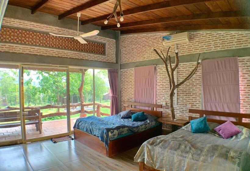 اتاق لوکس خانوادگی, Nature Lodge