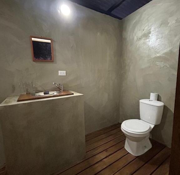 اتاق لوکس, Pyramid Tamarindo