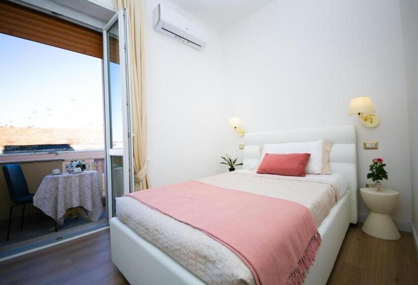 Номер Стандарт Индивидуальный, Viale Italia Boutique Rooms