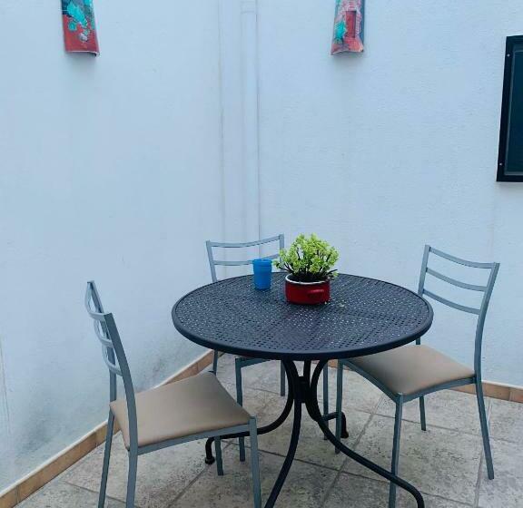 חדר סטנדרט לשלושה, B&b Nonna Tina