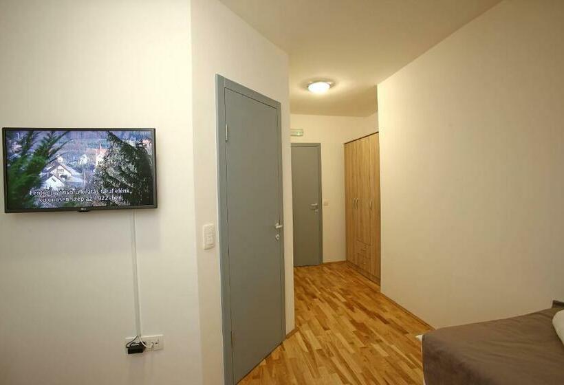 اتاق استاندارد, Gostilna In Prenočišča Gedžo