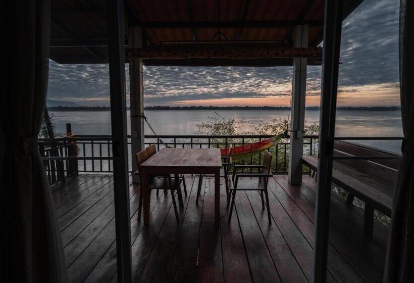 آپارتمان سوپریور 1 خوابه, Nakorn River View