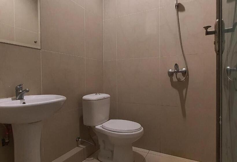 Номер Стандарт, Oyo Home 90435 Sena Home Homestay #819