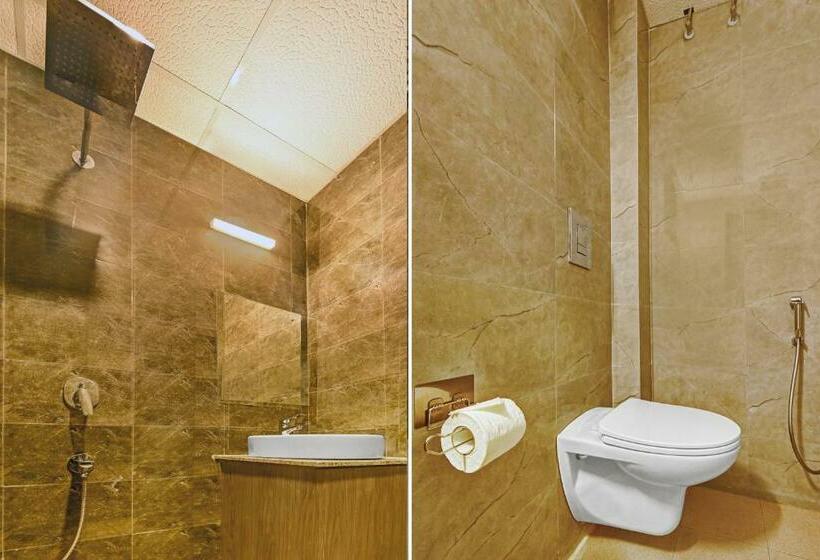 اتاق لوکس با بالکن, Super Townhouse Oak Hillside Aqua