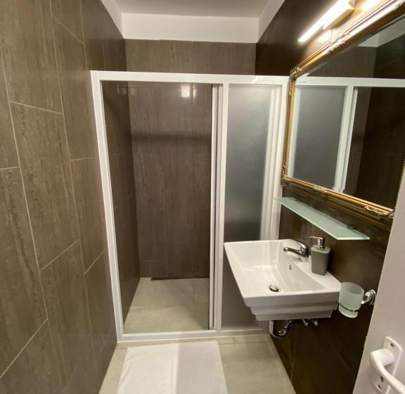 آپارتمان 1 خوابه, Platán Apartmanház