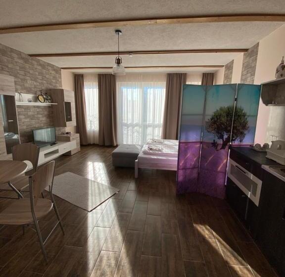 آپارتمان 1 خوابه, Platán Apartmanház