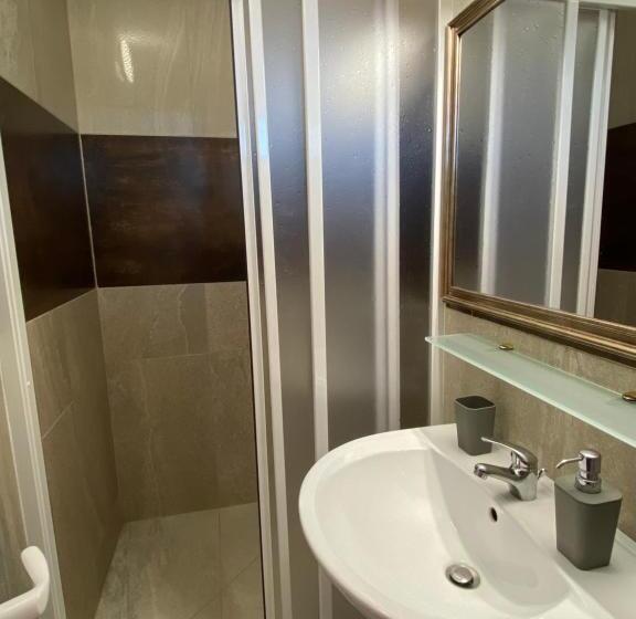 آپارتمان 1 خوابه, Platán Apartmanház