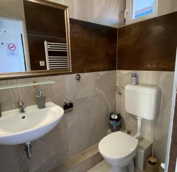 آپارتمان 1 خوابه, Platán Apartmanház