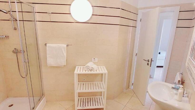 آپارتمان 2 خوابه, Branco Suites   Rooms & Holiday Apartments