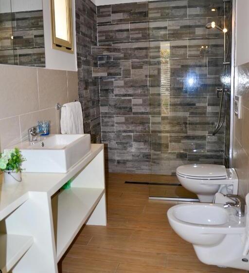 اتاق استاندارد اینتریور, Branco Suites   Rooms & Holiday Apartments