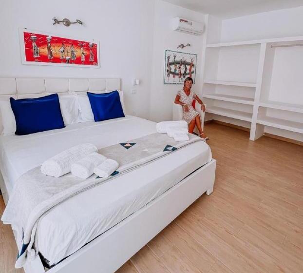 اتاق استاندارد اینتریور, Branco Suites   Rooms & Holiday Apartments