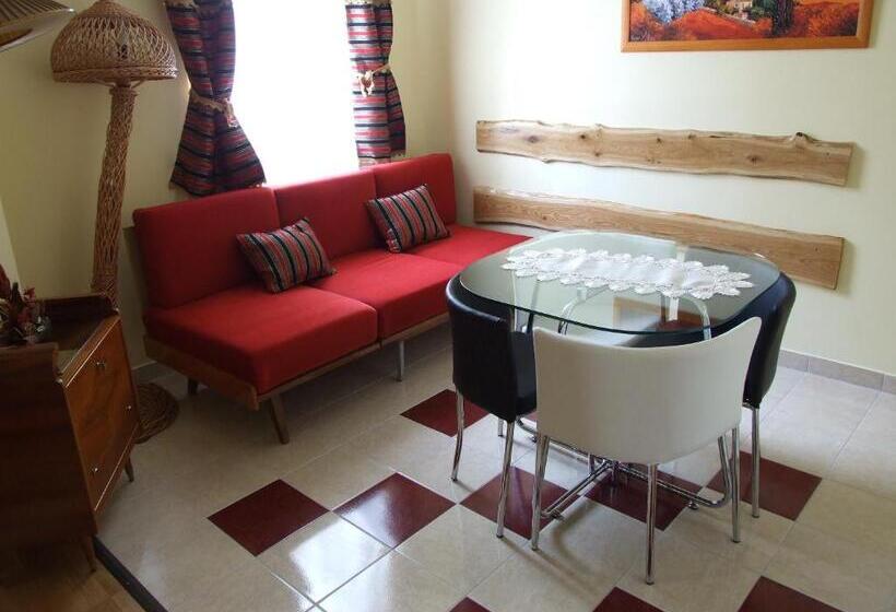 Family Suite, Diána