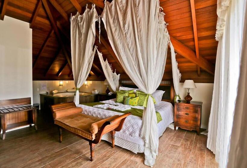 디럭스 룸 킹사이즈 침대, Estaleiro Guest House