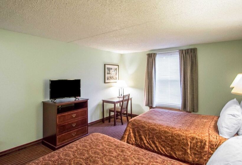Номер Стандарт 2 Двуспальные Кровати, Rodeway Inn