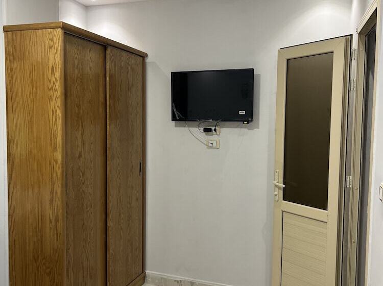 اتاق استاندارد, Life Pyramids Inn