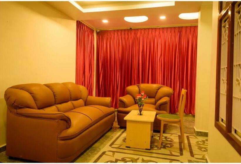 Family Suite, Sri Sarvesha Residency Temple View