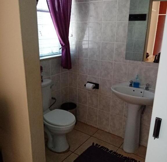 Номер Deluxe Одноместный, De La Rose Guesthouse
