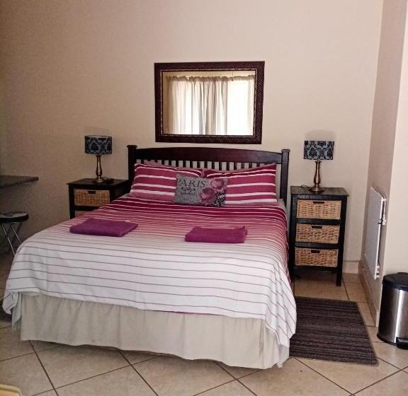 Номер Deluxe Одноместный, De La Rose Guesthouse
