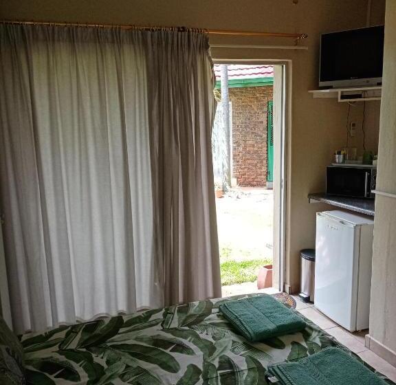 Номер Basic, De La Rose Guesthouse