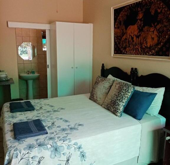 Номер Economy, De La Rose Guesthouse