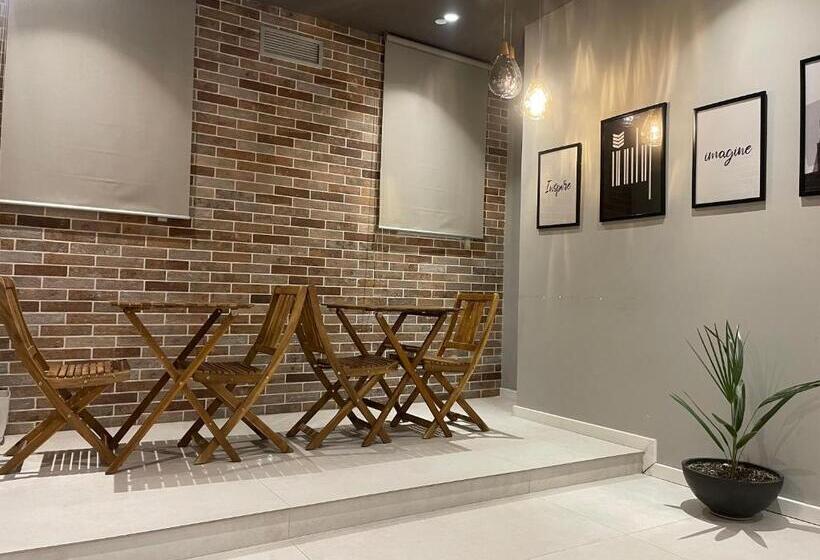 اتاق استاندارد, Retreat Apartments