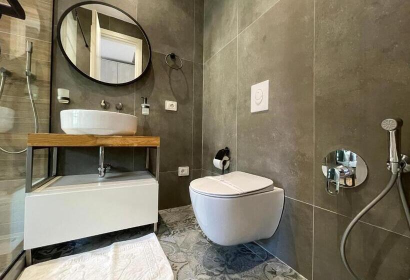 اتاق استاندارد, Retreat Apartments