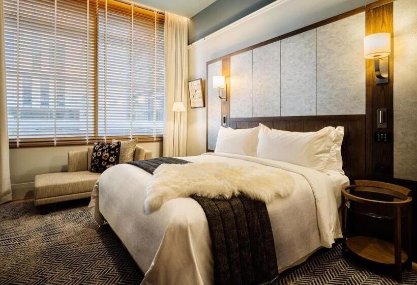 스위트 킹사이즈 침대, The Tasman, A Luxury Collection Hotel, Hobart